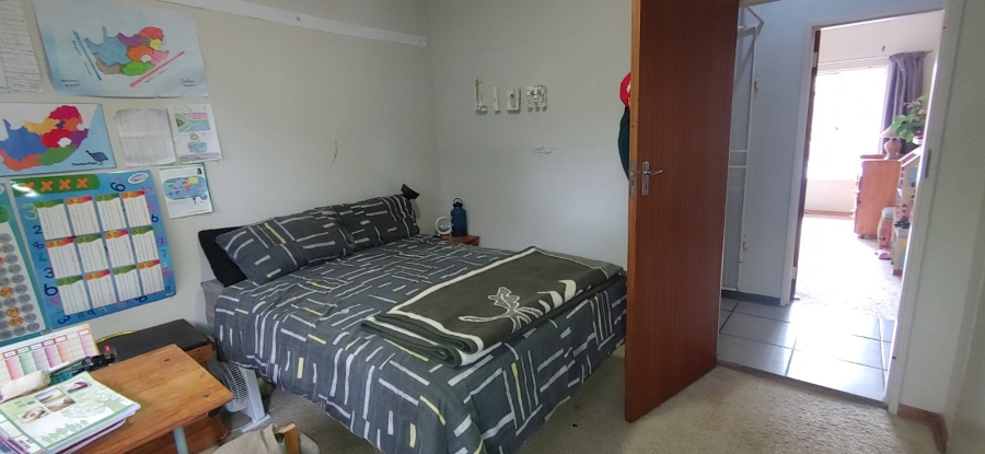 4 Bedroom Property for Sale in Hillcrest Northern Cape